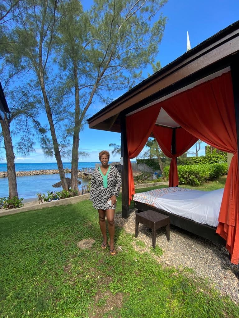 Jewel's Paradise Cove Review