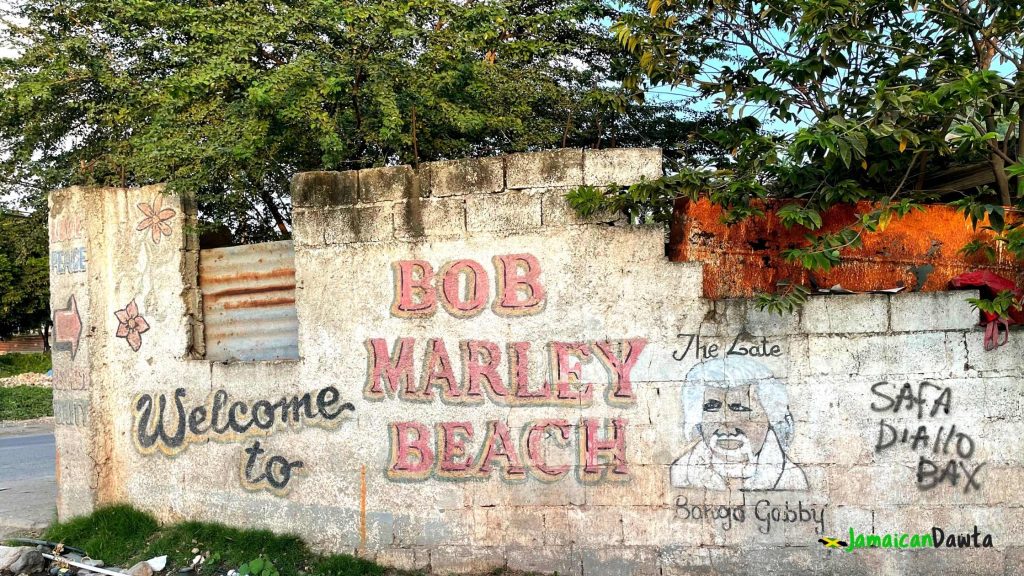 The sign at the turn off for Bob Marley beach